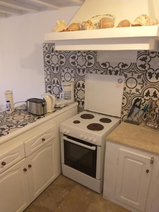 Nikolas Rooms And Appartments Mykonos Town Екстериор снимка
